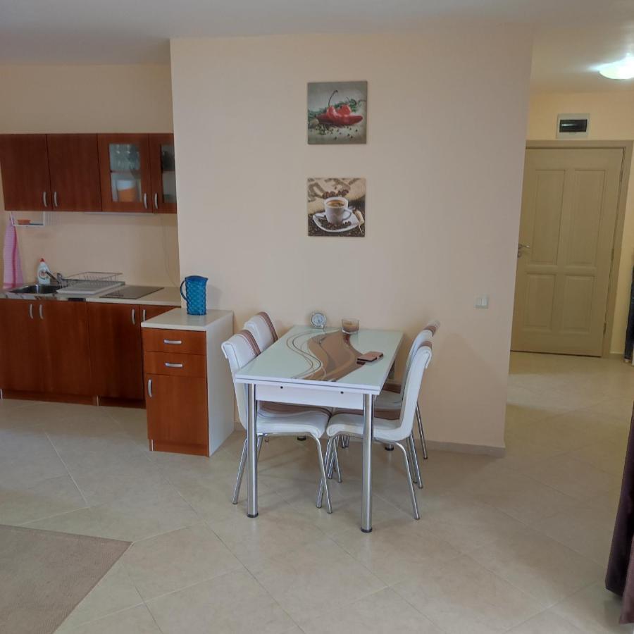 Kalia, Zweizimmer, Zweibalkon, Top-Apartment ซันนีบีช ภายนอก รูปภาพ
